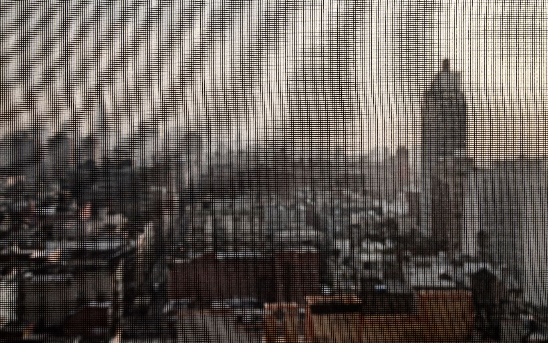 Want to know what the infamous "screendoor effect" looks like on the